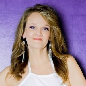 Meet your Posher, Cameo